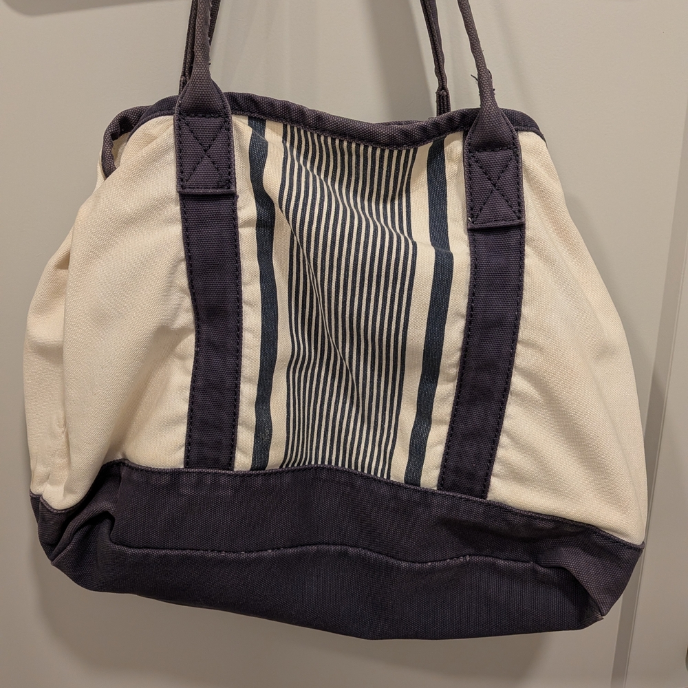 Lands' End Navy and Cream Tote Bag - Picture 3 of 6